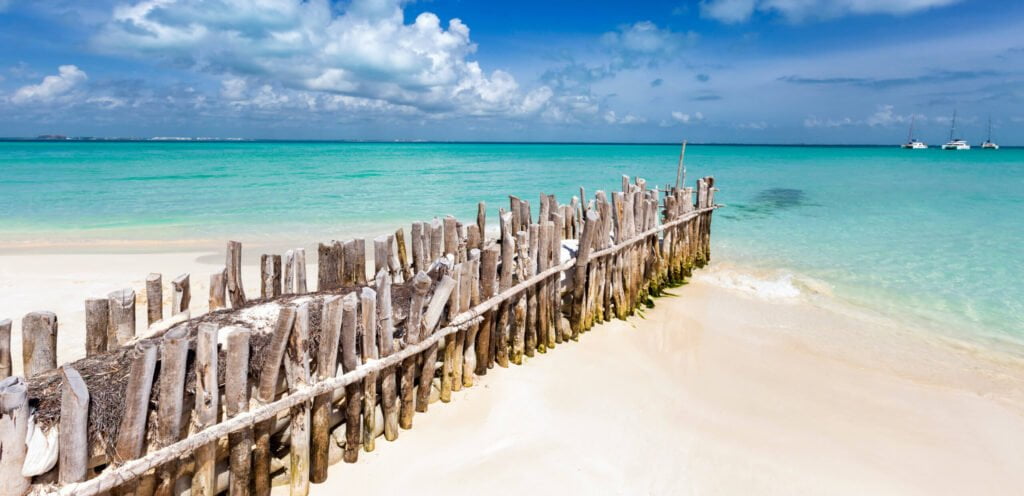 Isla Mujeres in Cancun - Visit a Vibrant Tropical Island with Beautiful  Beaches and Wildlife in Cancun – Go Guides