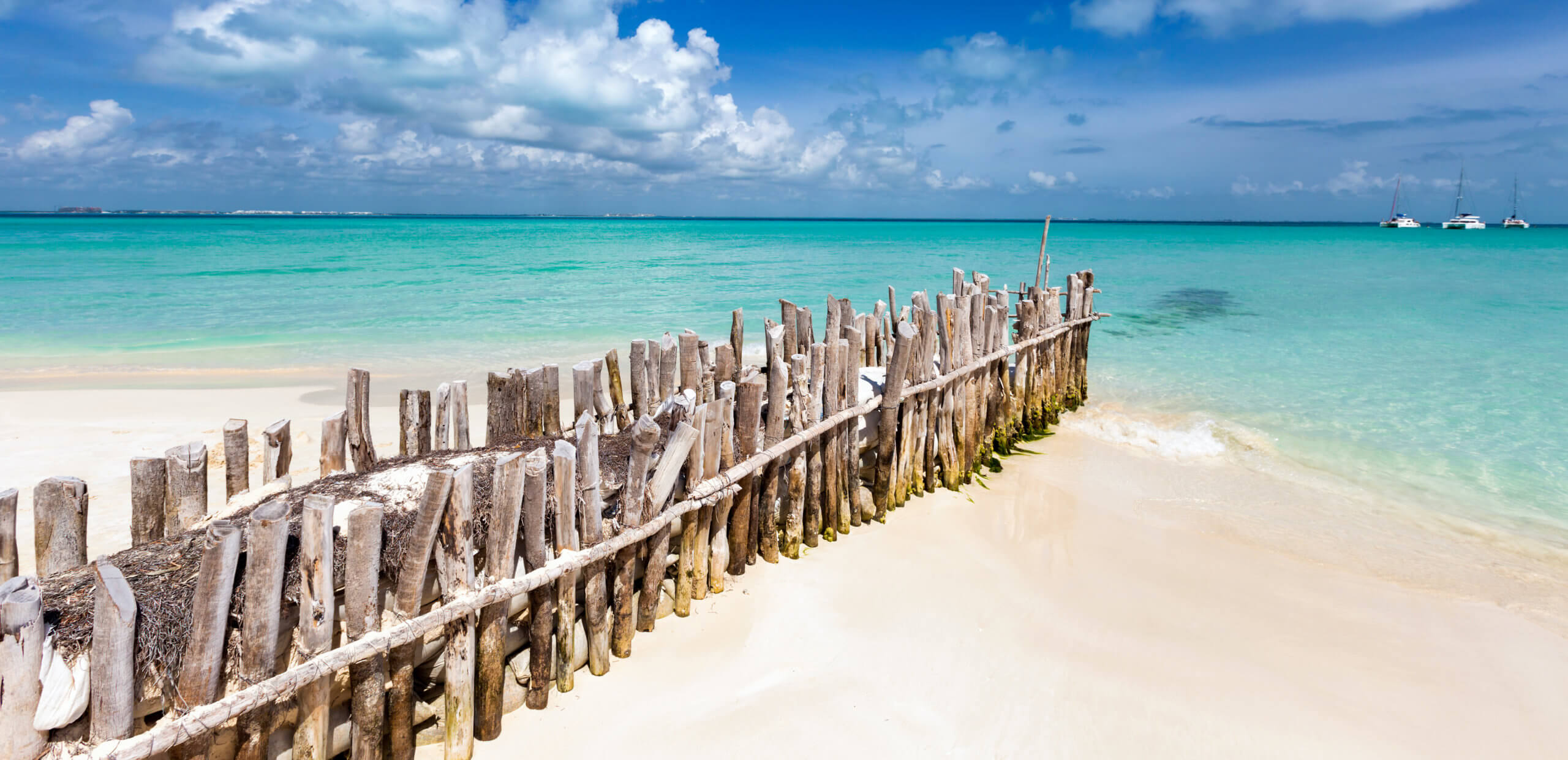 Everything You Need to Know About the Beautiful Isla Mujeres, Mexico
