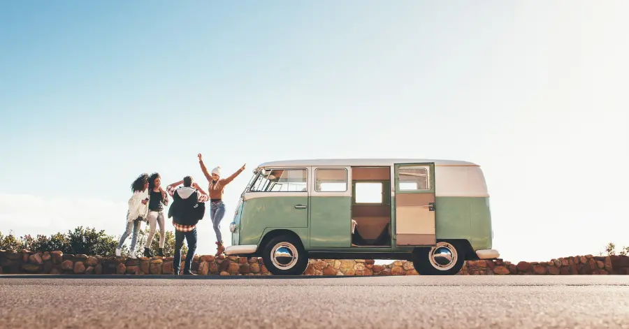 Summer bucket list ideas - people with a vw van